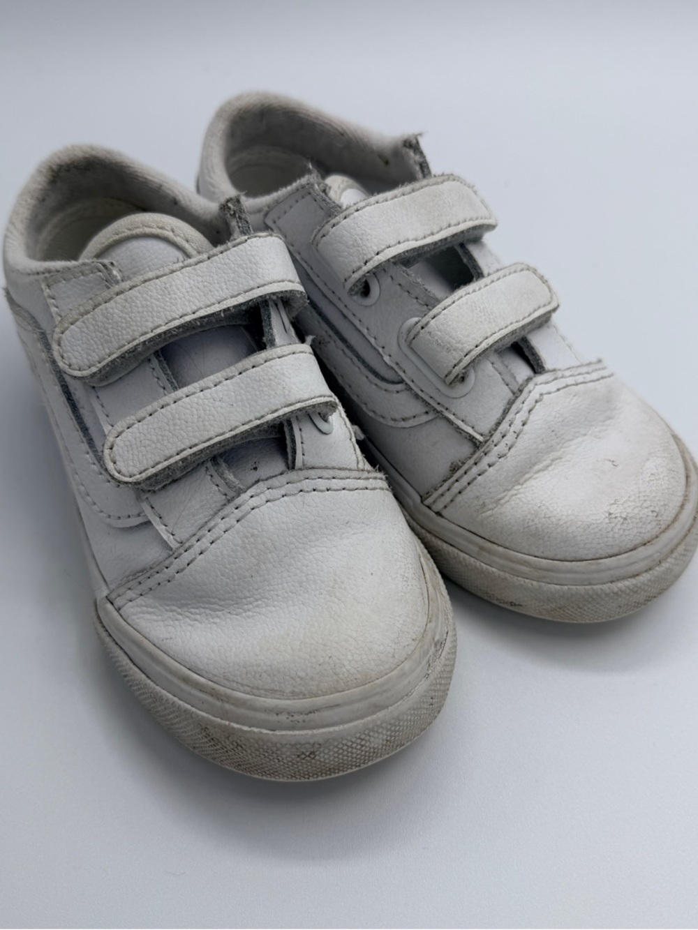 VANS Leather White Velcro Sneakers Sz 8.5